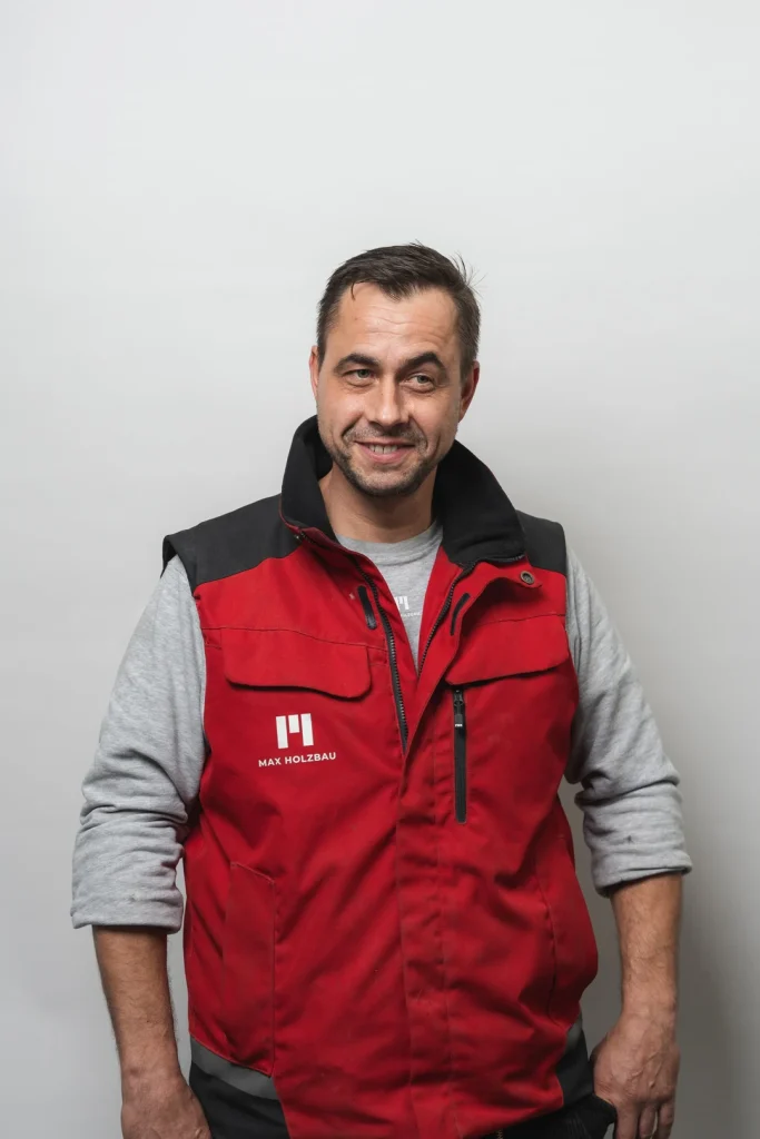 Jobs 8 Mitarbeiter Service Holzbau