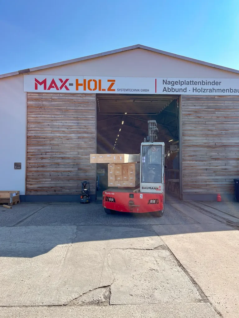Max Holzbau Zuschnitthalle